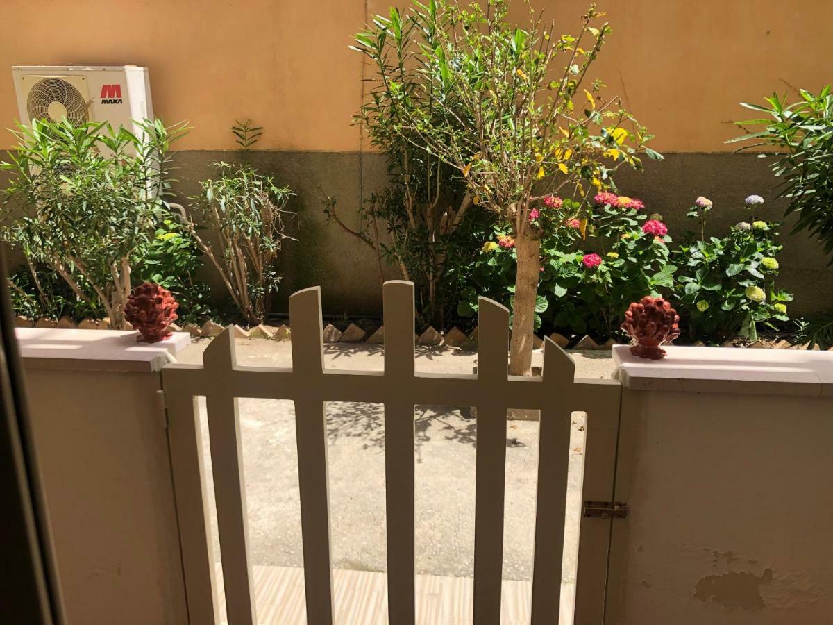 La Mesonette A Due Passi Dal Mare Apartamento Tropea Exterior foto